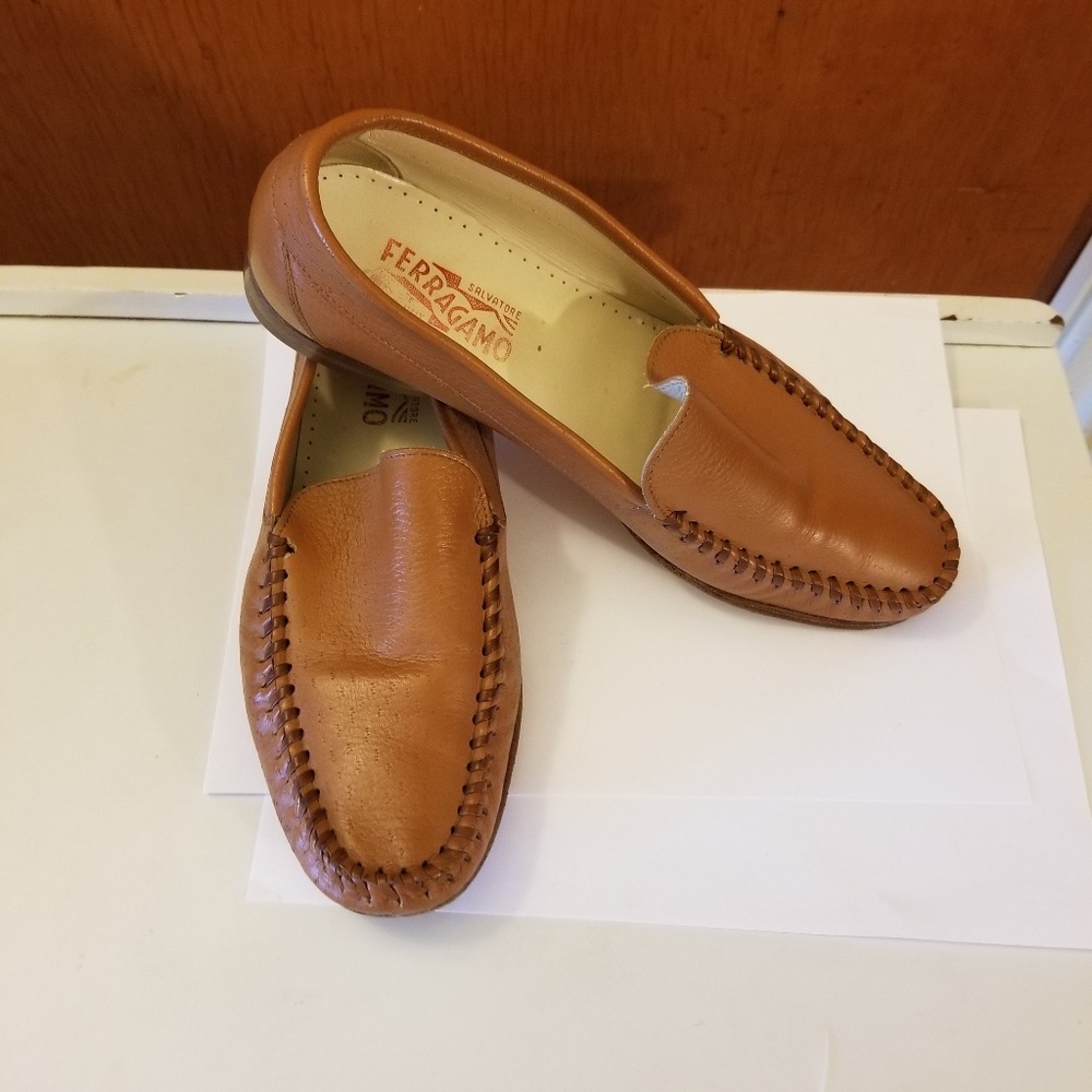 Salvatore Ferragamo Tan Leather womens loafers